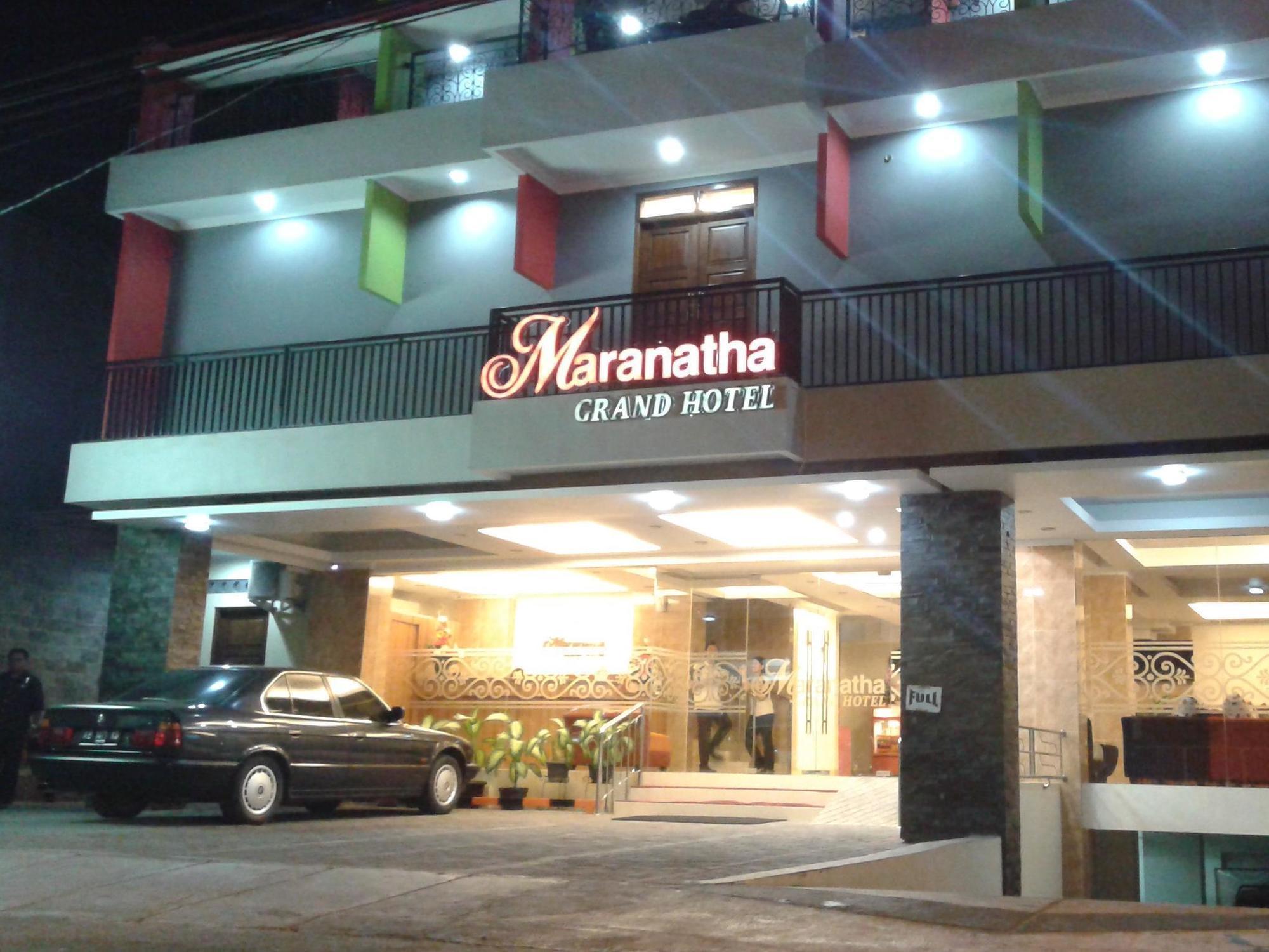 Maranatha Grand Hotel Джокякарта Екстериор снимка